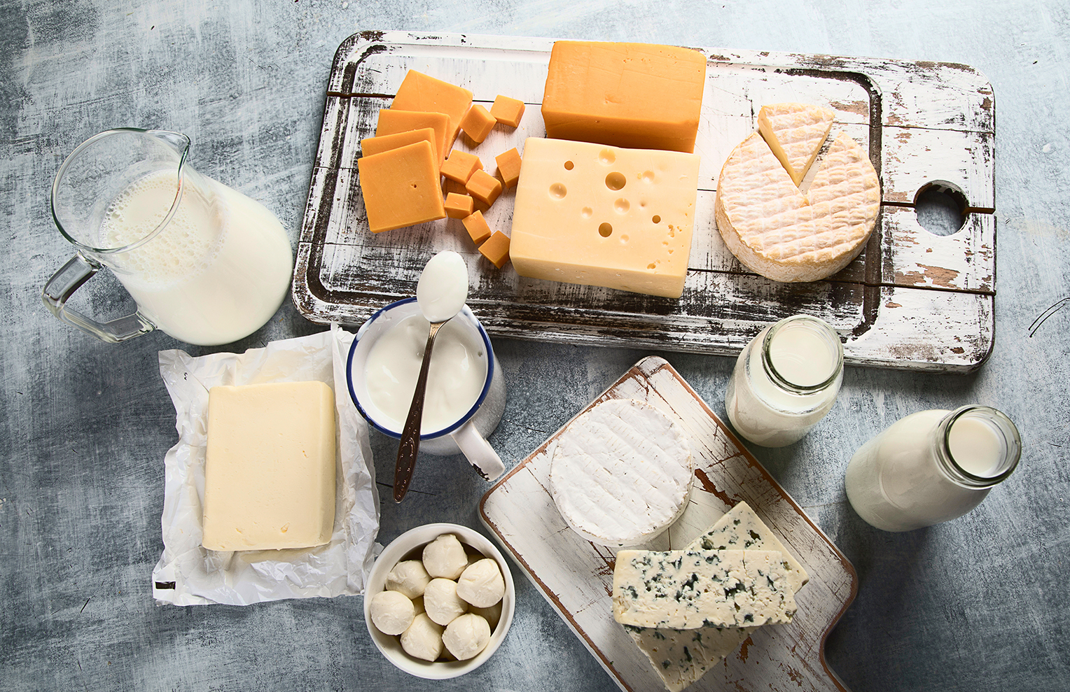 Discoloration of Supermarket Cheese Displays